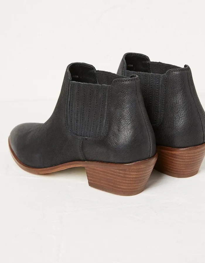 Ava Western Ankle Boot Black Women FatFace Boots