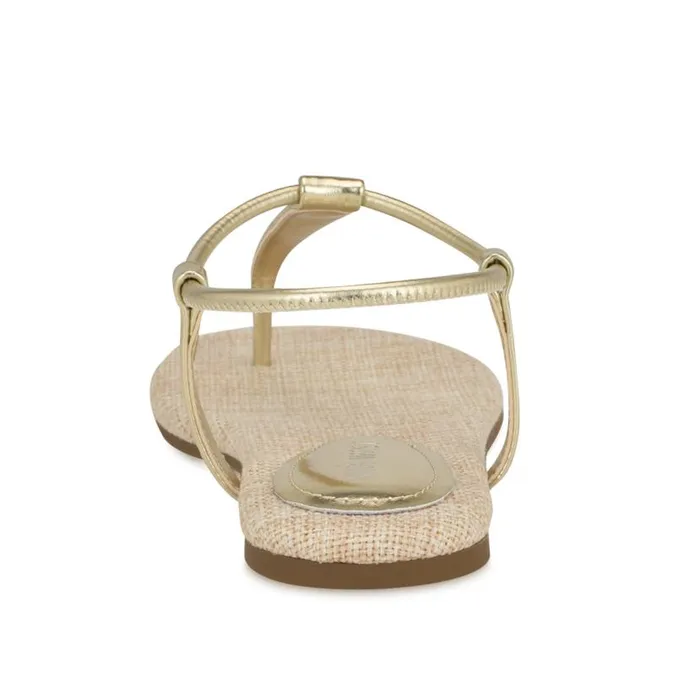 Bassie Flat Sandals Platino Women Nine West Sandals