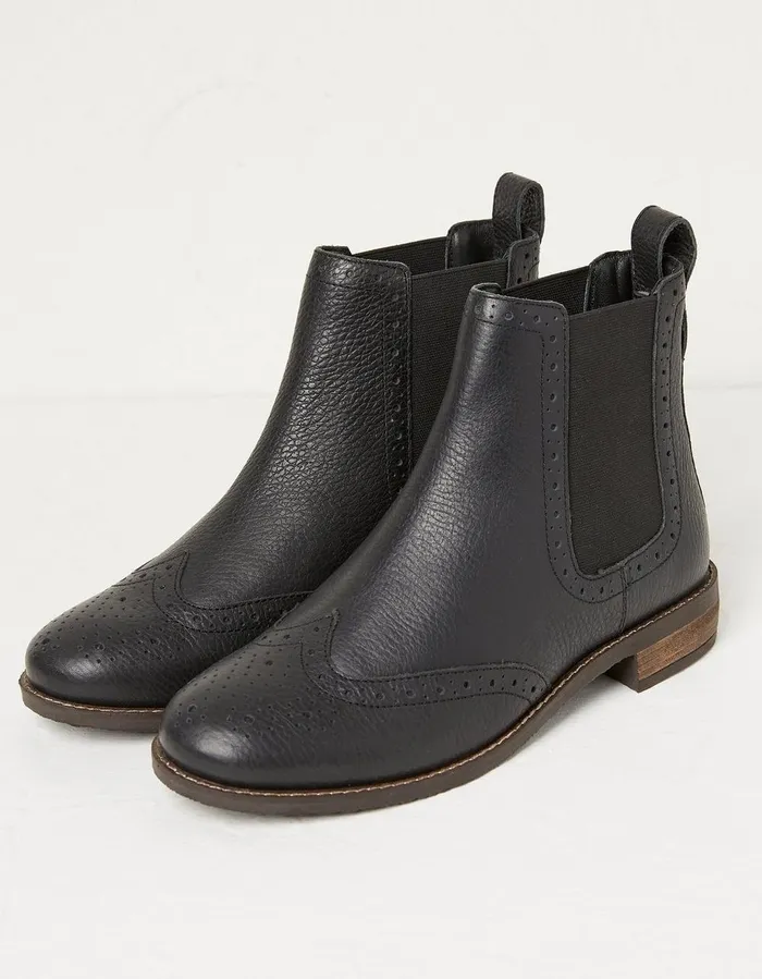 Bea Chelsea Boots Black Women FatFace Boots
