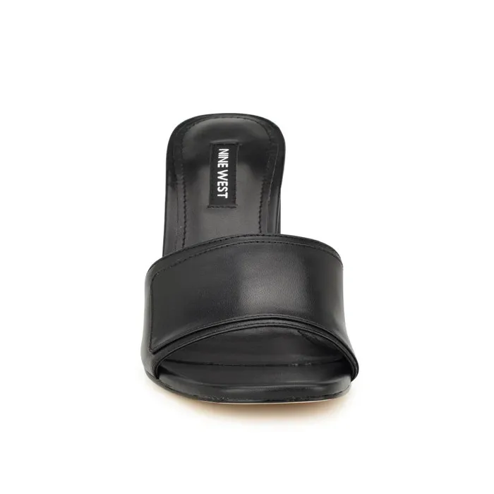 Iriss Slide Sandals Black Women Nine West Sandals