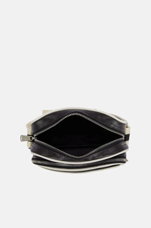 Men Bags Fred Perry Classic Side Bag Blackecru