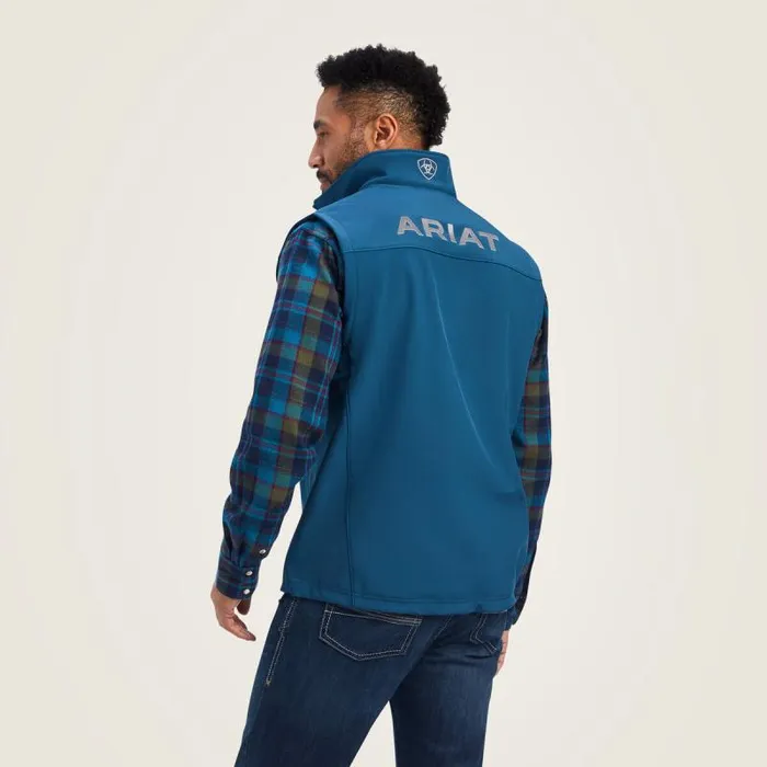 Men Jackets and Vests Ariat Logo 20 Softshell Vest Majolica Blue Men Jackets and Vests Ariat Logo 20 Softshell Vest Majolica Blue