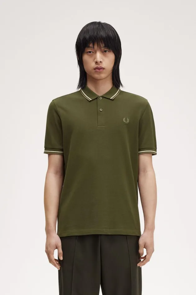 Men Polo Shirts Fred Perry M3600 Hunting Greenlight Oysterlaurel Wreath Green
