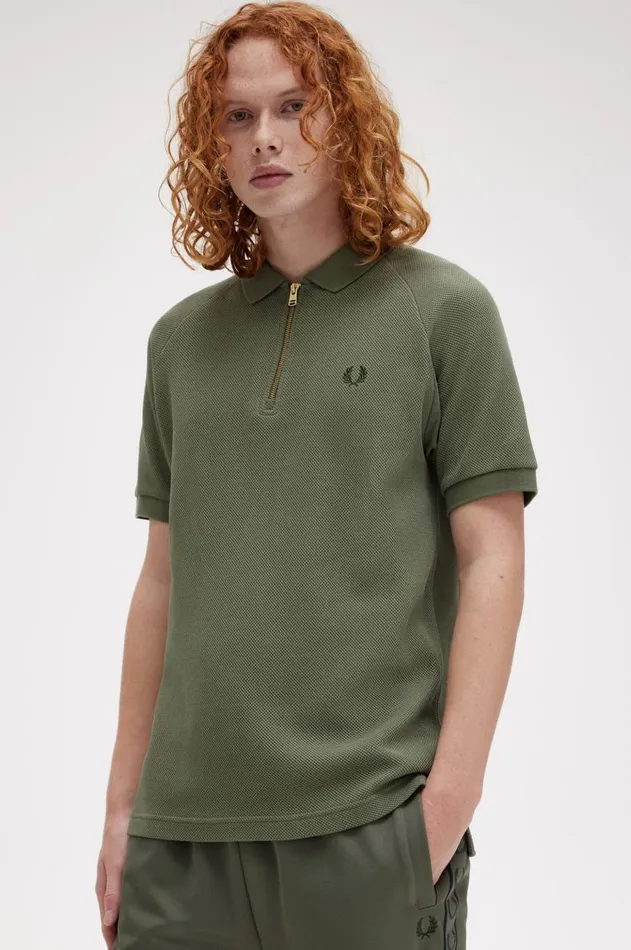Men Polo Shirts Fred Perry Textured Zip Neck Polo Shirt Laurel Wreath Green