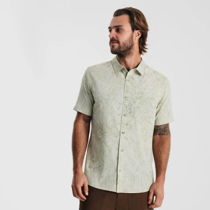 Men Roark Shirts Bless Up Breathable Stretch Shirt Chaparral Sketch Flora