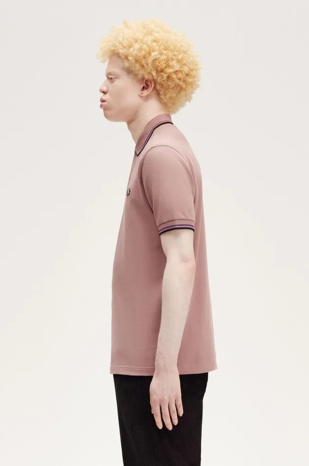 Men The Fred Perry Shirt Fred Perry M3600 Dark Pinkamethystblack