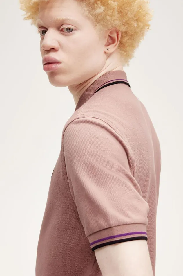 Men The Fred Perry Shirt Fred Perry M3600 Dark Pinkamethystblack