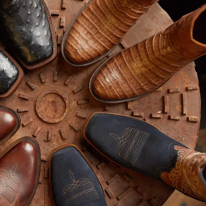 Men Western Boots Ariat Bench Made Clanton Western Boot Natural Caiman Belly Men Western Boots Ariat Bench Made Clanton Western Boot Natural Caiman Belly