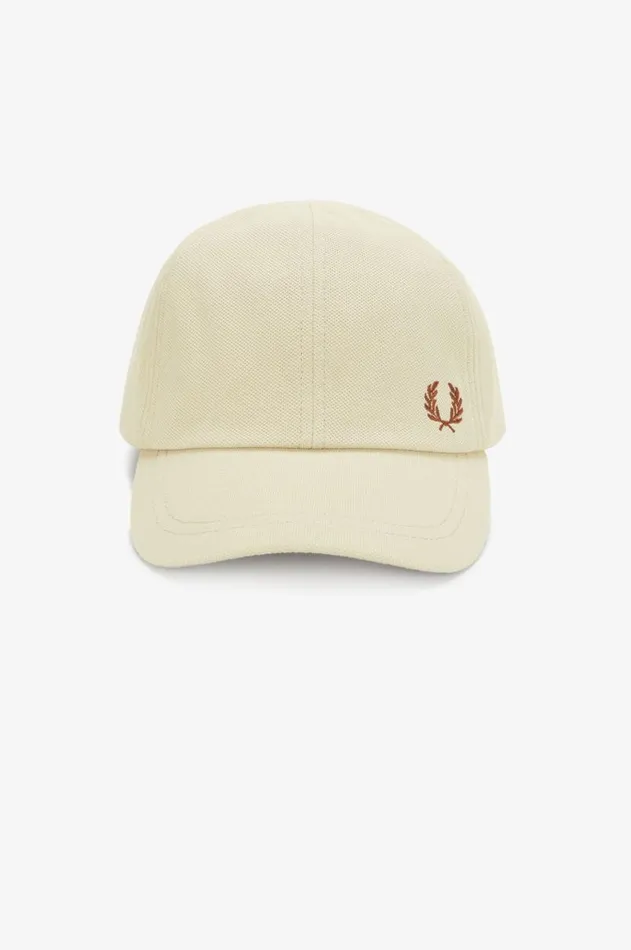 MenWomen Other Accessories Fred Perry Classic Piqu Cap Oatmealwhisky Brown