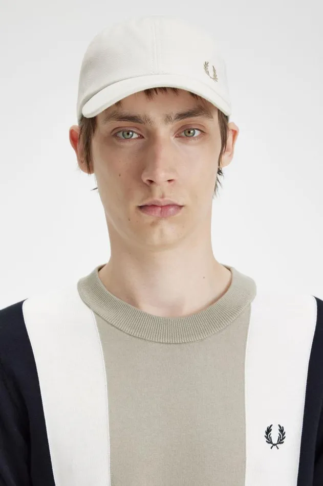 MenWomen Other Accessories Fred Perry Classic Piqu Cap Snow White Warm Stone