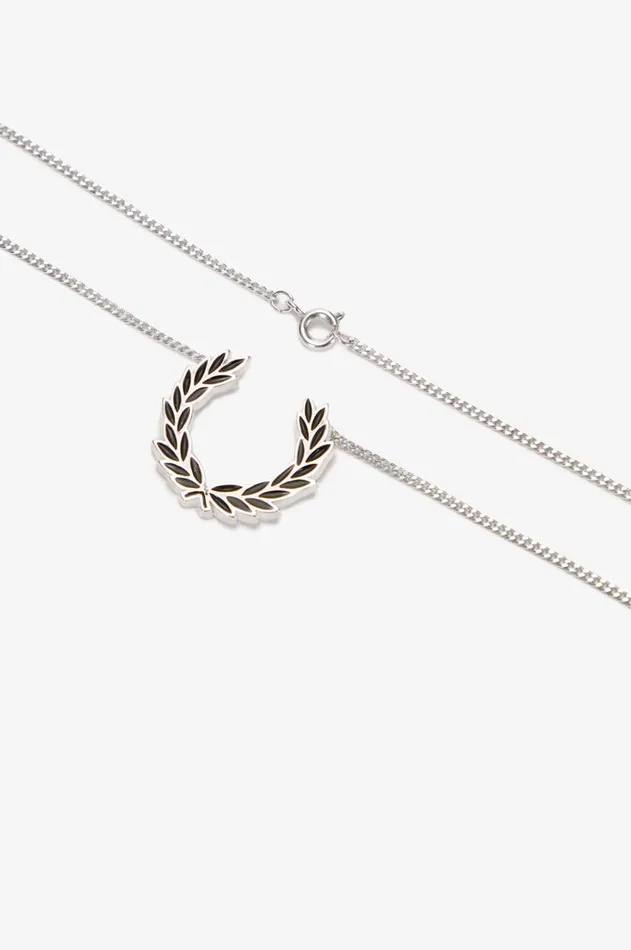 MenWomen Other Accessories Fred Perry Laurel Wreath Necklace Metallic Silver