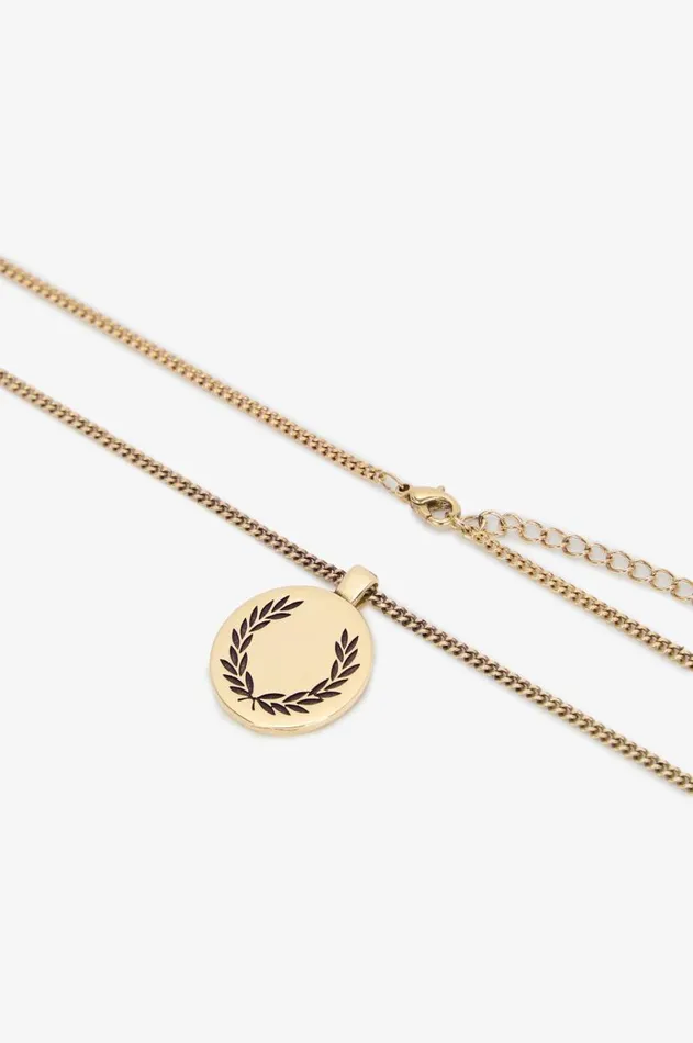 MenWomen Other Accessories Fred Perry Laurel Wreath Pendant Necklace Gold