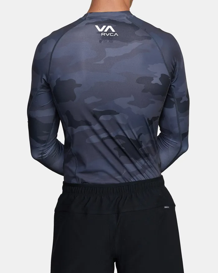 RVCA Mens Wetsuit Jackets and Tops Sport Long Sleeve Rashguard Camo Cam