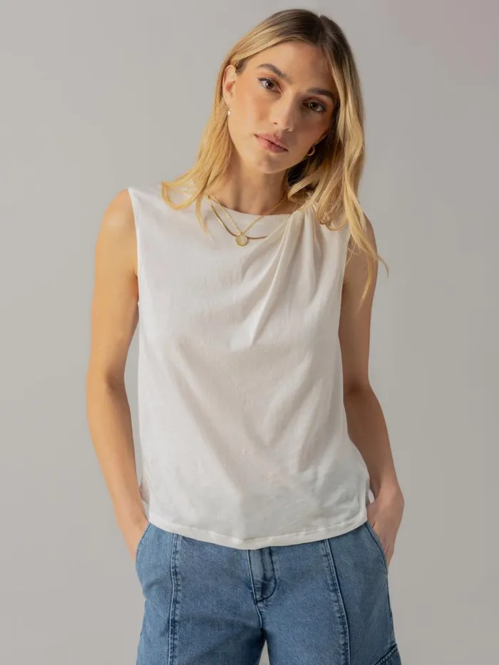 Sun039s Out Tee White Women Sanctuary Clothing Tees and Tops