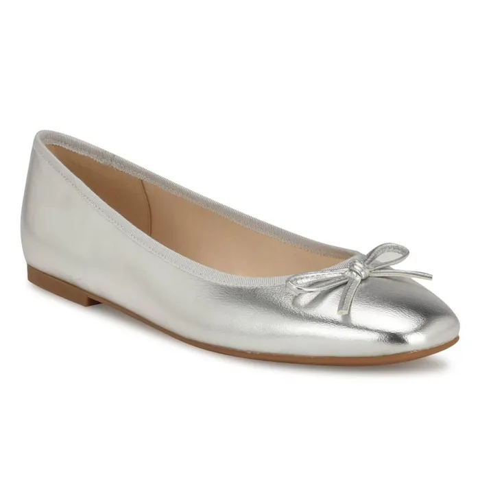 Tootsy Ballet Flats Silver Women Nine West Ballets