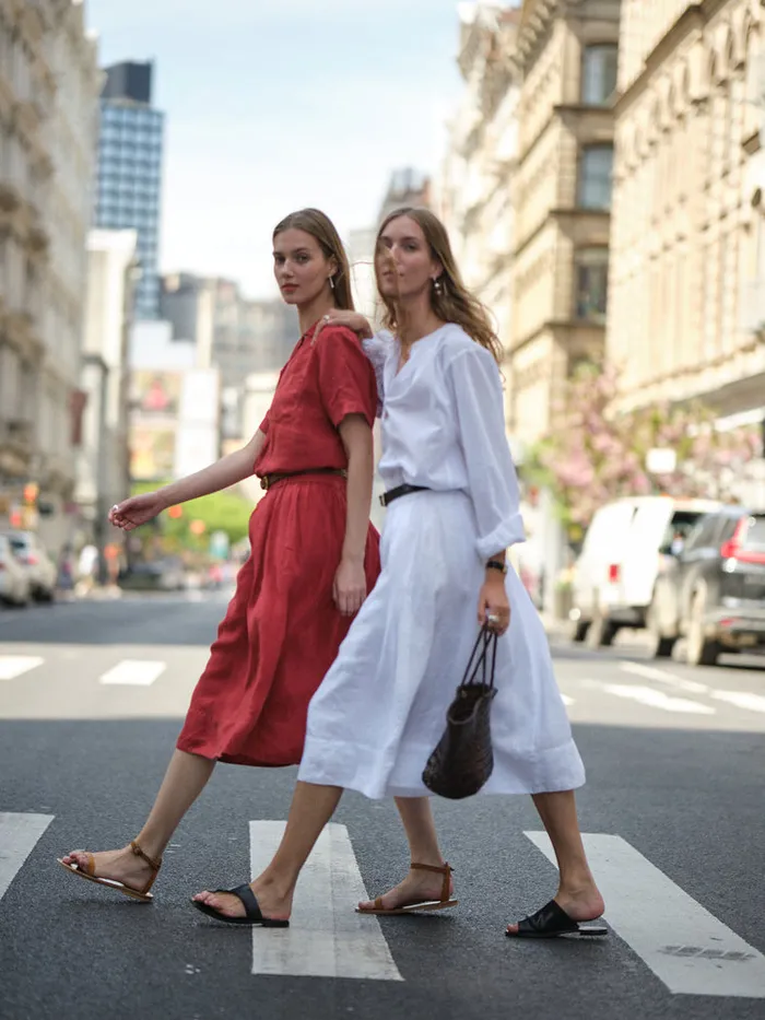 Women Alex Mill Shirts Tops Maddie Camp Shirt In Linen Brick Red