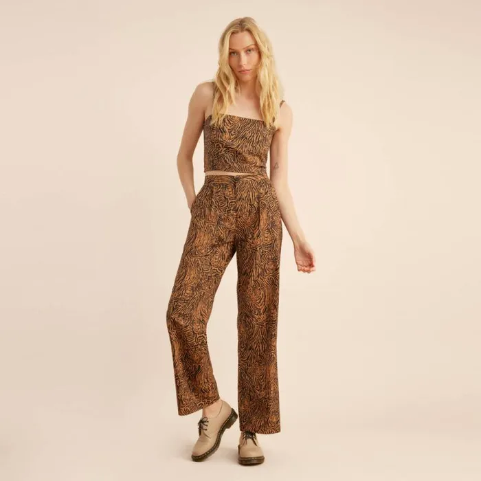 Women Roark Shirts Pic Cami Tank Top Tobacco