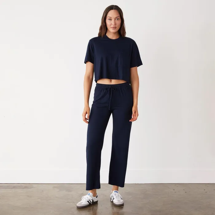 Women Sweats MONROW Organic Jersey Crop Pant Dark Navy