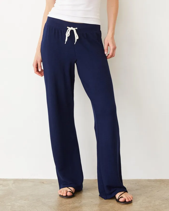 Women Sweats MONROW Supersoft Straight Leg Vintage Sweat Navy