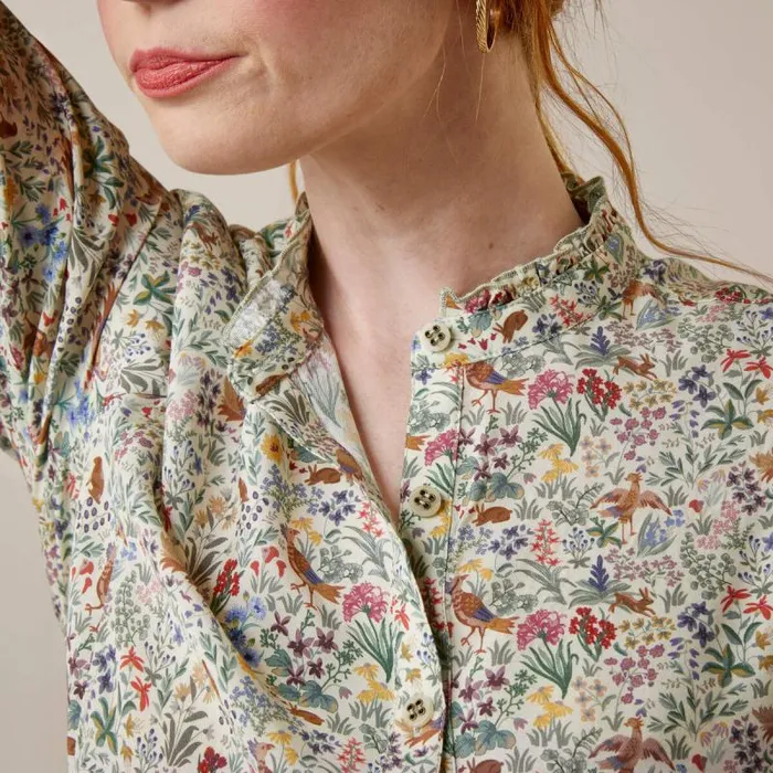 Women TShirts and Tops Ariat Clarion Blouse Bird Print