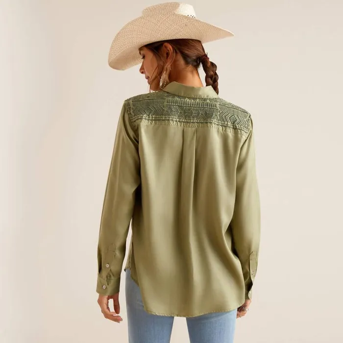 Women TShirts and Tops Ariat Erika Shirt Sage Green Women TShirts and Tops Ariat Erika Shirt Sage Green