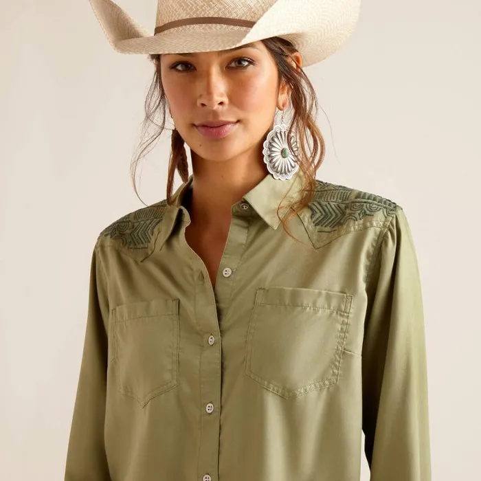 Women TShirts and Tops Ariat Erika Shirt Sage Green Women TShirts and Tops Ariat Erika Shirt Sage Green