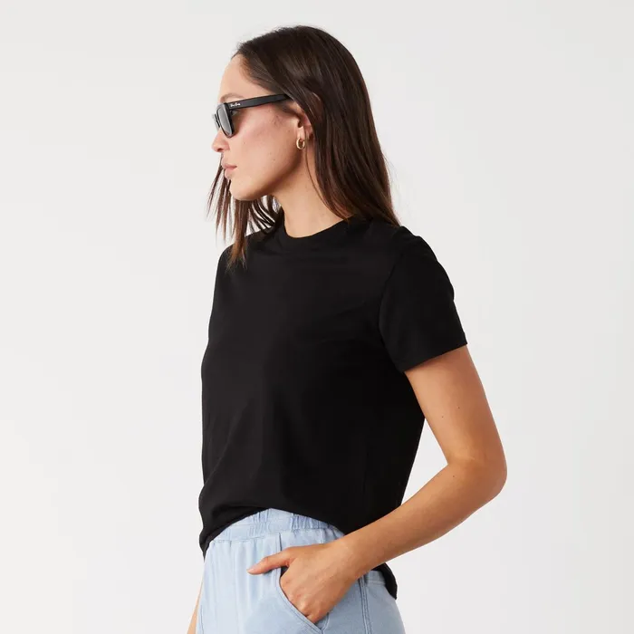 Women Tees MONROW Basic Crew Neck Tee Black