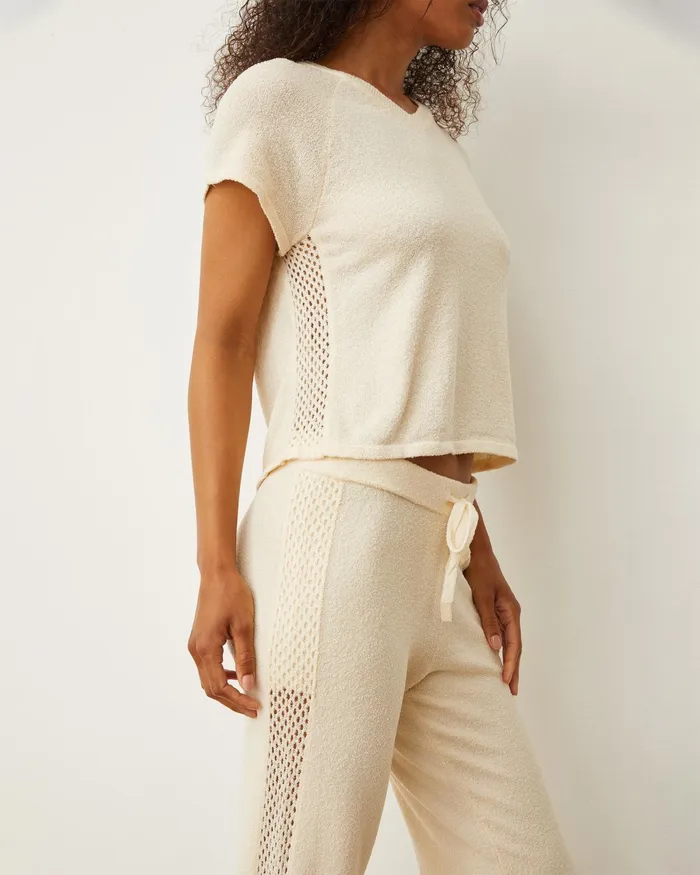 Women Tees MONROW Boucle Knit Vneck Cream Women Tees MONROW Boucle Knit Vneck Cream