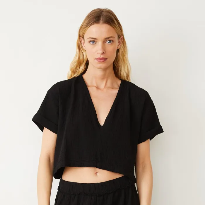 Women Tees MONROW Gauze V Neck Mini Top Black