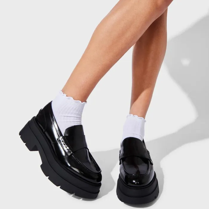 Womens Gaven Black Leather Steve Madden Loafers and Flats