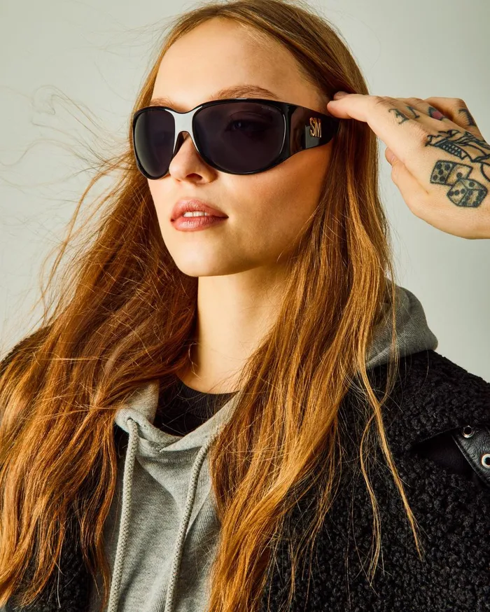 Womens Gino Sunglasses Black Steve Madden Sunglasses