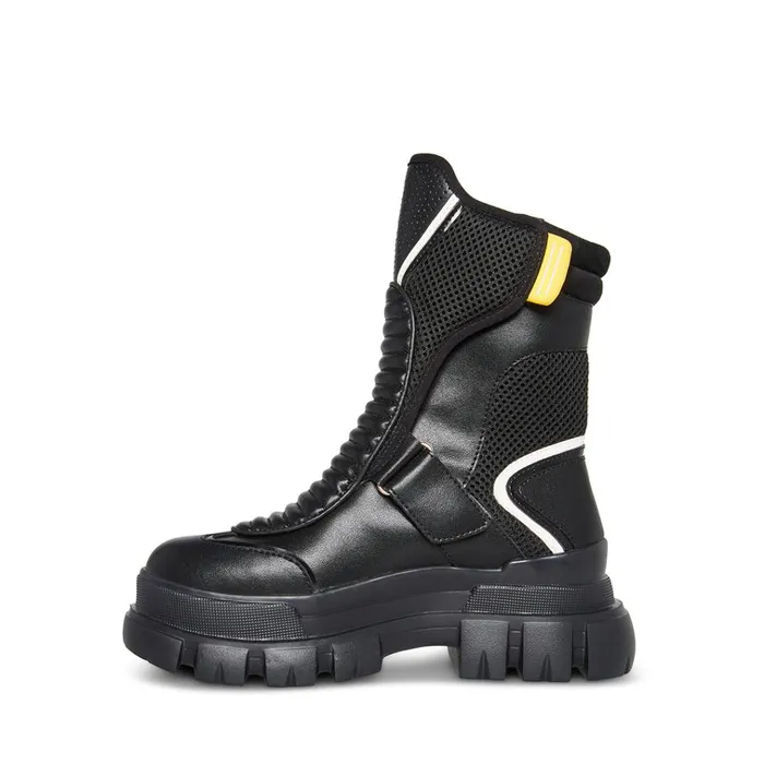 Womens Volt Black Leather Steve Madden Boots and Booties Womens Volt Black Leather Steve Madden Boots and Booties
