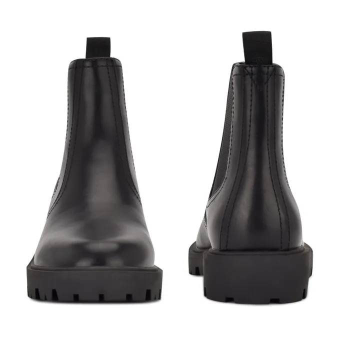 Yullon Lug Sole Chelsea Booties Black Women Nine West Boots and Booties